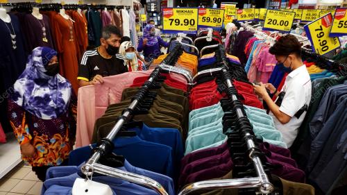 TINJAUAN PERSIAPAN RAYA