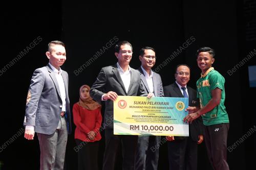 KD02_10122018_ANUGERAH_SUKAN_BN201812065691