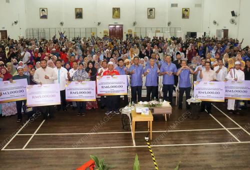 PROGRAM BIMBINGAN USAHAWAN