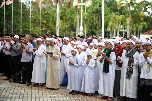 DATUK SERI MUKHRIZ TUN MAHATHIR
