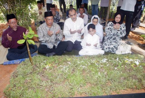 MUHYIDDIN YASSIN