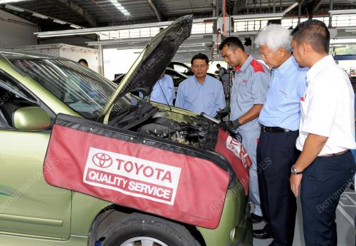 KD02_11042013_TOYOTA