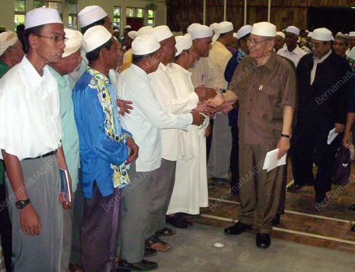 AZIZAN ABDUL RAZAK
