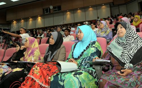 KD02_12032013_UUM