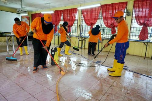 KD02_12102017_BANJIR