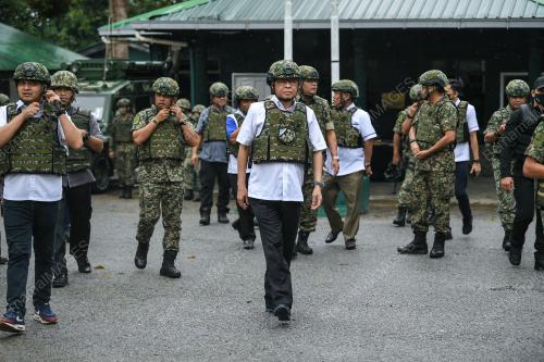 DATUK SERI ISMAIL SABRI YAAKOB
