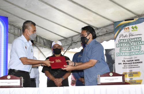 DATUK SERI DR RONALD KIANDEE
