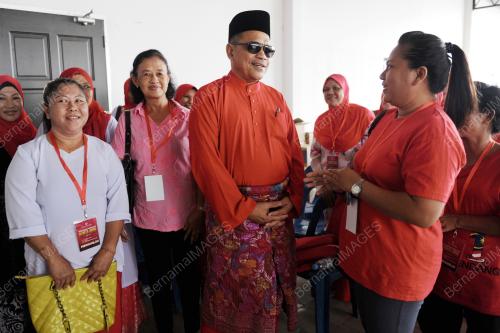 KD02_13082016_UMNO