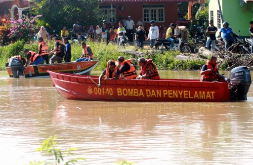 KD02_13112012_POLIS_LEMAS