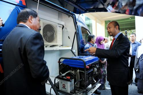 KD02_14012015_MUKHRIZ