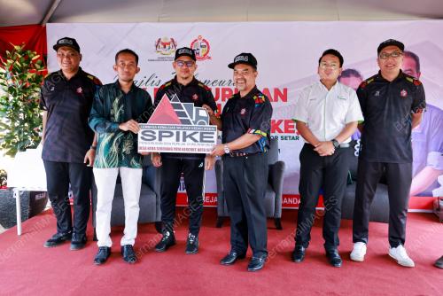 DATUK SERI JAMIL KHIR BAHAROM