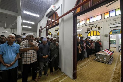 ANGGOTA FRU KEBUMI