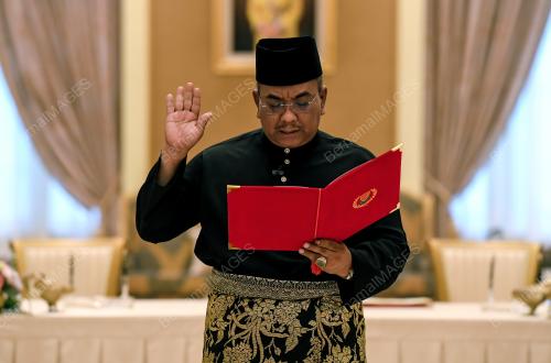 DATUK SERI MUHAMMAD SANUSI MD NOR