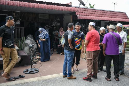 ADNAN SAIDIN