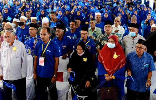 MESYUARAT AGUNG UMNO BAHAGIAN PADANG TERAP