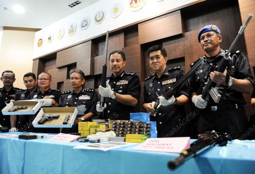 KD02_16022015_POLIS