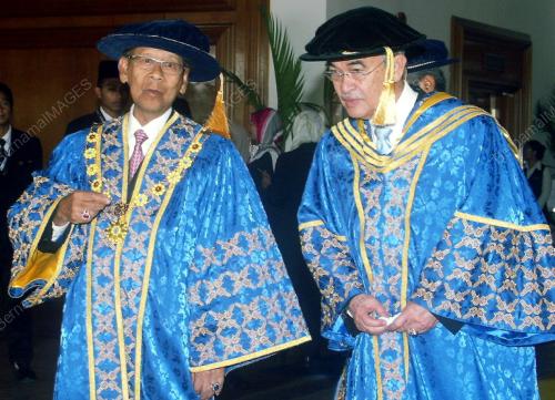 SULTAN ABDUL HALIM MU'ADZAM SHAH
