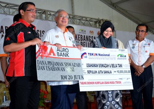 DATUK SERI MOHD NAJIB TUN RAZAK