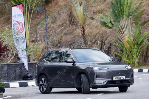 PROTON E.MAS 7