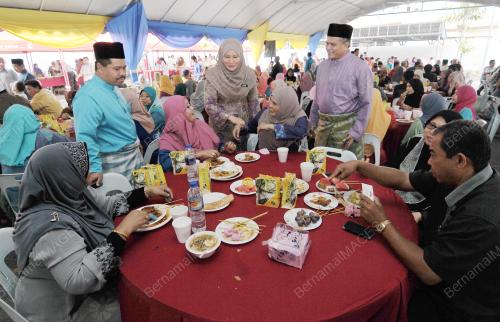 KD02_18072016_FAMA_RAYA