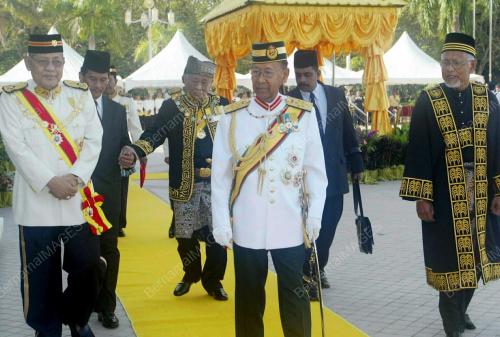 ABDUL HALIM MU'ADZAM SHAH