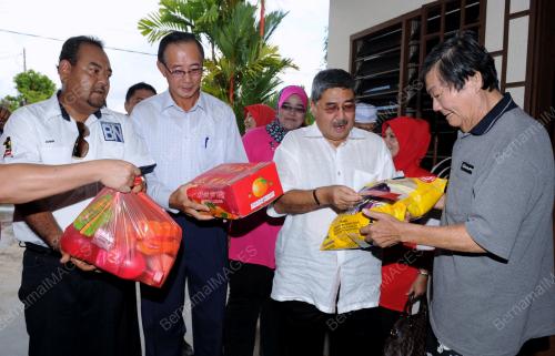 KD02_19012012_AHMAD_SUMBANGAN
