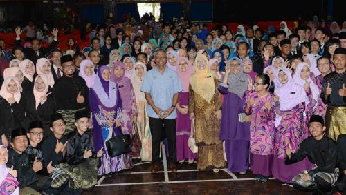 KD02_19022017_WATIKAH