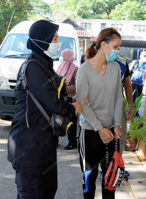 LANGGAR PERINTAH KAWALAN PEGERAKAN