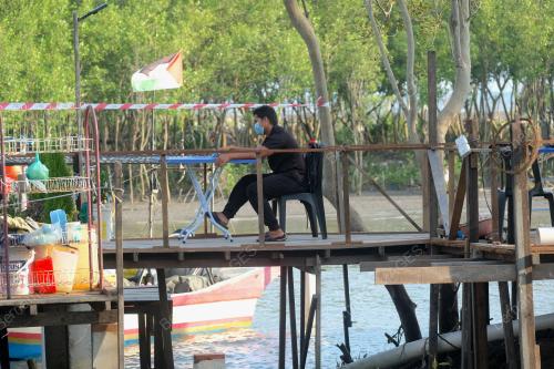 PELANTAR KAYU KUALA KANGKONG