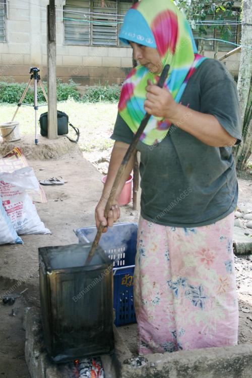 BUAH KABUNG