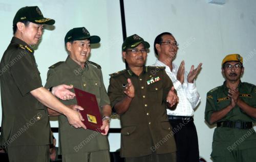 KD02_20012011_LEE_RELA