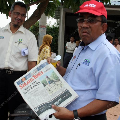 MOHD JOHARI BAHAROM