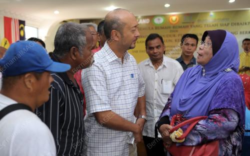 KD02_21062013_MB_SUMBANGAN