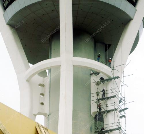 MENARA ALOR SETAR DIBAIKI