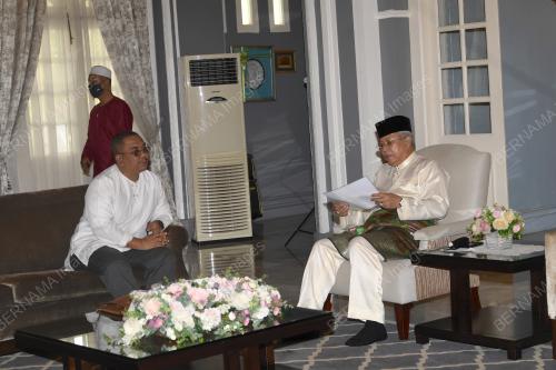 TAN SRI ANNUAR MUSA