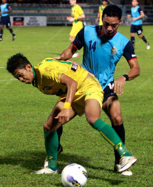 KD02_22082012_KEDAH_BOLA
