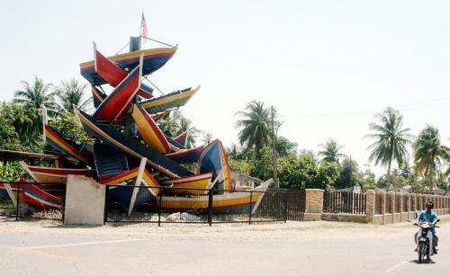 TUGU TSUNAMI