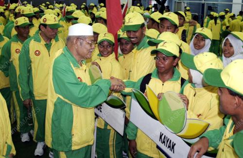AZIZAN ABDUL RAZAK