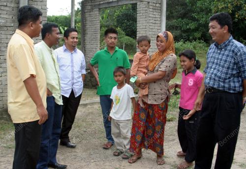 KD02_24012011_ADUN_RUMAH
