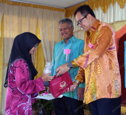 KD02_24022011_LATT_ANUGERAH