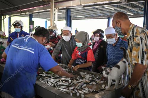 TINJAUAN BELI BARANGAN KEPERLUAN