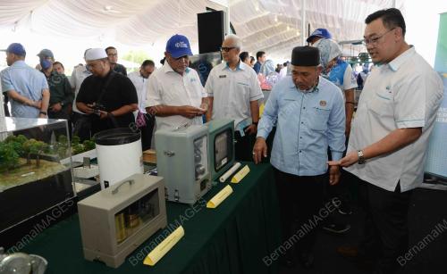 DATUK SERI TUAN IBRAHIM TUAN MAN