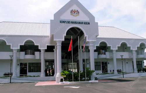 MAHKAMAH BARU