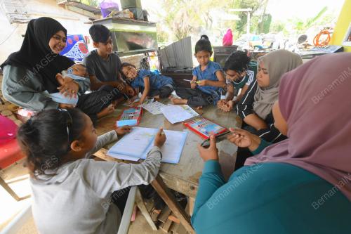 KAEDAH PEMBELAJARAN DAN PENGAJARAN DI RUMAH (PDPR)