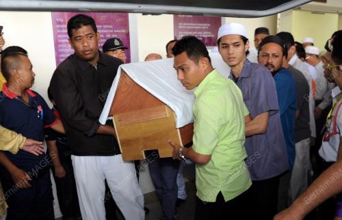 KD02_26092013_JENAZAH