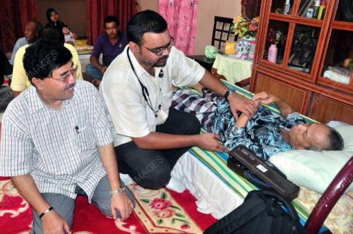 DATUK PADUKA AHMAD BASHAH MD HANIPAH