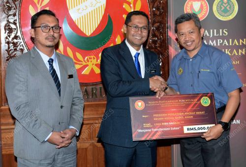 KD02_26112019_SUKAN_BN201911258856