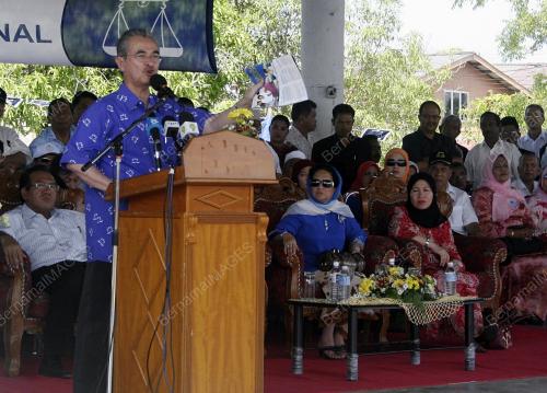 ABDULLAH AHMAD BADAWI