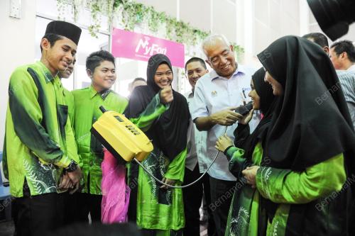 KD02_27062016_PELANCARAN