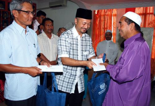 DATUK MUKHRIZ TUN MAHATHIR